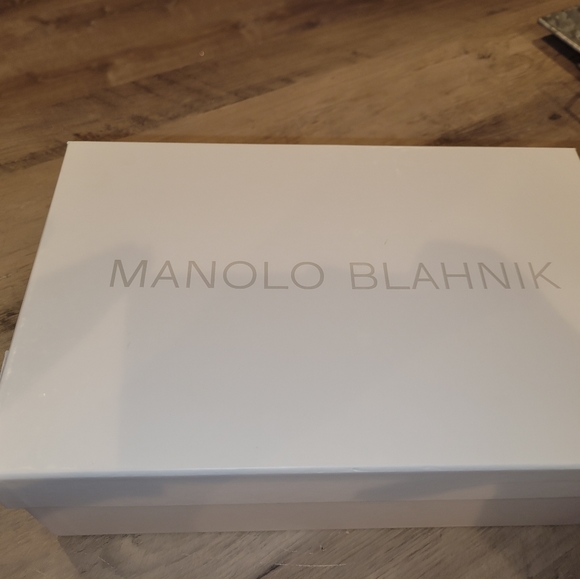 Manolo Blahnik pelicana leopard sandal heels - Picture 8 of 9